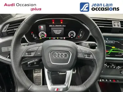 Photo 11 Audi Q3  35 TFSI 150 ch S tronic 7