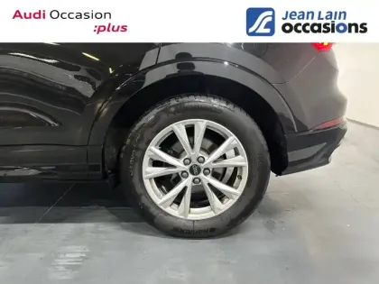 Photo 8 Audi Q3  35 TFSI 150 ch S tronic 7