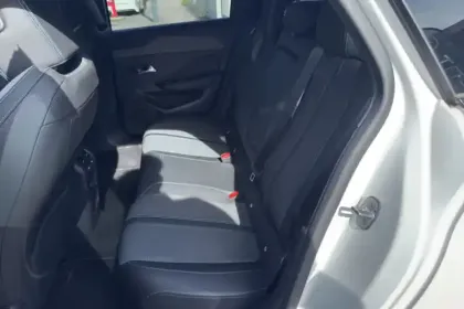 Photo 10 Peugeot 308  SW PureTech 130ch S&S BVM6