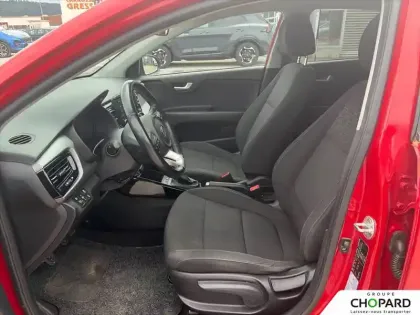 Photo 10 Kia Rio  1.0L T-GDi 100 ch ISG