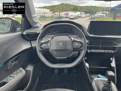 Photo 8 Peugeot 208  PureTech 100 S&S BVM6