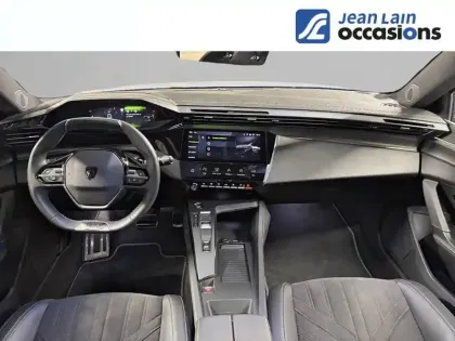 Photo 16 Peugeot 308  PureTech 130ch S&S EAT8