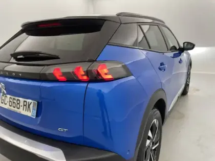Photo 31 Peugeot 2008  Electrique 136 ch
