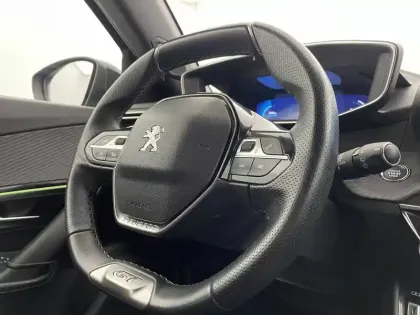 Photo 29 Peugeot 2008  Electrique 136 ch