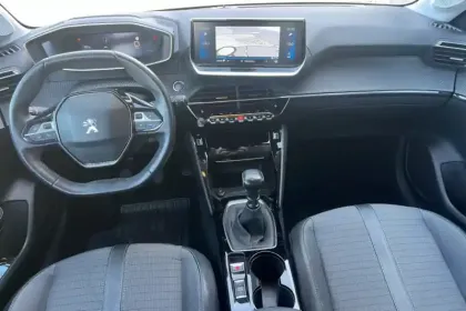 Photo 15 Peugeot 208  BlueHDi 100 S&S BVM6
