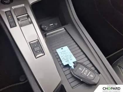 Photo 13 Peugeot 408  Hybrid 145 e-DCS6