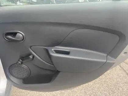 Photo 19 Dacia Sandero  SCe 75