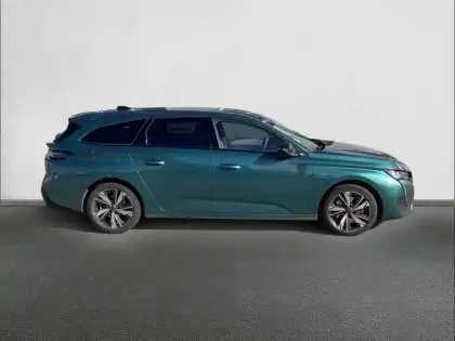 Photo 14 Peugeot 308  SW PHEV 180 e-EAT8