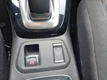 Photo 19 Opel Corsa  Electrique 136 ch & Batterie 50 kWh