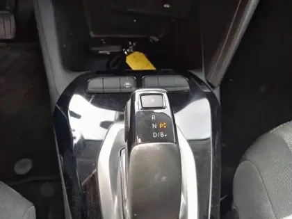 Photo 13 Opel Corsa  Electrique 136 ch & Batterie 50 kWh