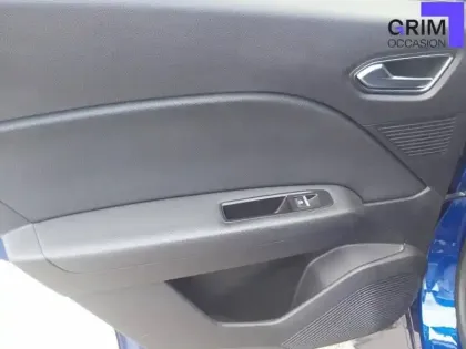 Photo 47 Renault Captur  Blue dCi 115 EDC