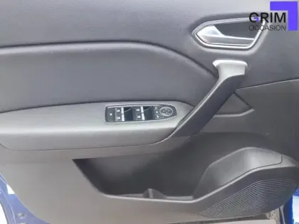 Photo 48 Renault Captur  Blue dCi 115 EDC