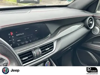 Photo 19 Alfa Romeo Stelvio  2.2 210 ch Q4 AT8