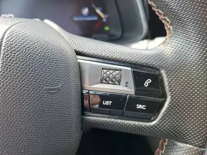 Photo 34 DS DS 7 DS7 Crossback BlueHDi 130 BVM6