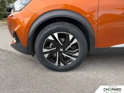 Photo 6 Peugeot 2008  PureTech 130 S&S BVM6