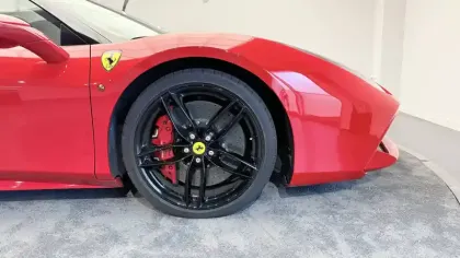 Photo 8 Ferrari 488  4.0 V8 670ch Spider