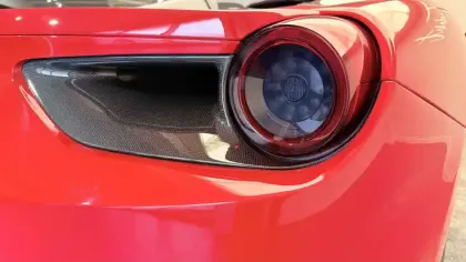 Photo 10 Ferrari 488  4.0 V8 670ch Spider