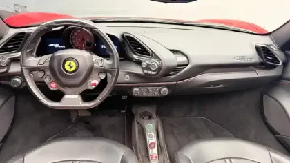 Photo 18 Ferrari 488  4.0 V8 670ch Spider