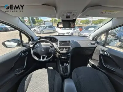Photo 7 Peugeot 208  PureTech 82ch S&S BVM5