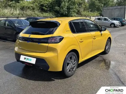Photo 30 Peugeot 208  PureTech 100 S&S BVM6