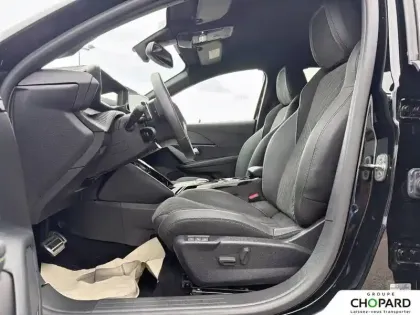 Photo 11 Peugeot 208  Hybrid 145 ch e-DCS6