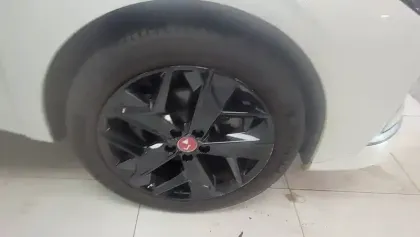 Photo 5 DS DS 4  PureTech 130 EAT8
