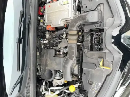Photo 26 Renault Captur  E-Tech 145 - 21