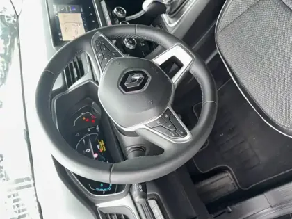 Photo 27 Renault Captur  E-Tech 145 - 21
