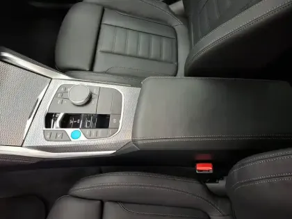 Photo 21 BMW I4  eDrive40