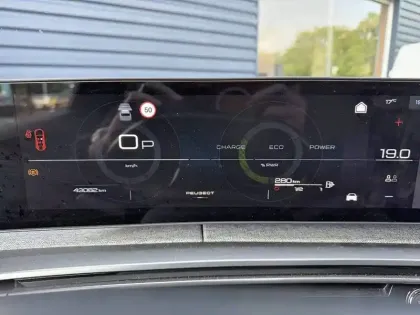 Photo 9 Peugeot 3008  Hybrid 136 e-DCS6