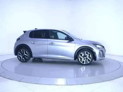 Photo 25 Peugeot 208  Hybrid 110 e-DCS6