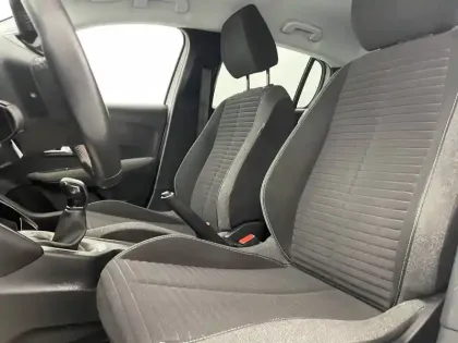 Photo 13 Peugeot 208  PureTech 75 S&S BVM5