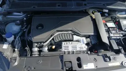 Photo 10 Peugeot 208  Hybrid 110 ch e-DCS6