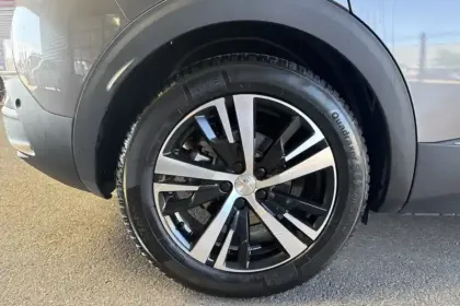 Photo 30 Peugeot 3008  Hybrid 225 e-EAT8