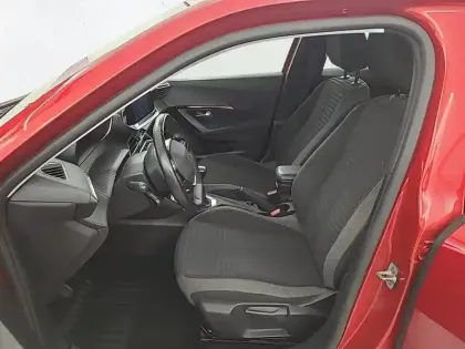 Photo 10 Peugeot 2008  PureTech 130 S&S BVM6