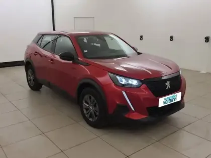 Photo 31 Peugeot 2008  PureTech 130 S&S BVM6
