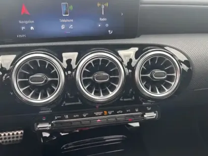 Photo 13 Mercedes Classe A 250 e Hybrid EQ AMG Line