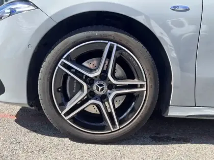Photo 10 Mercedes Classe A 250 e Hybrid EQ AMG Exclusive 