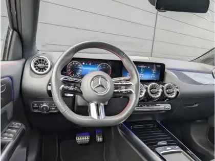 Photo 11 Mercedes GLA 200 d 