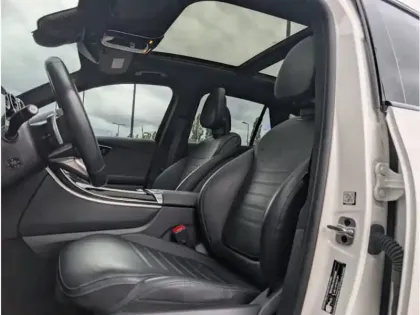 Photo 17 Mercedes GLC 300 de 4MATIC 