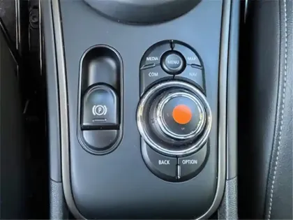 Photo 51 Mini Countryman  136 - 88 ch ALL4 BVA6