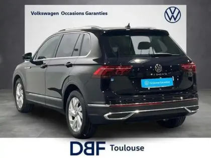 Photo 12 Volkswagen Tiguan 2.0 TDI 150ch DSG7 Elegance