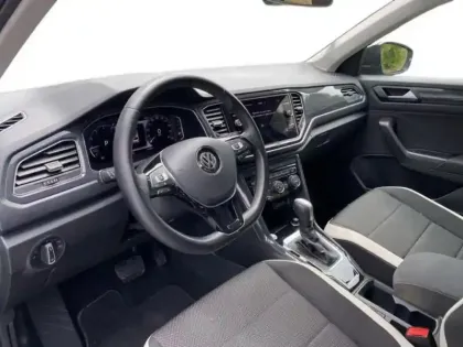 Photo 8 Volkswagen T-roc 1.5 TSI 150 EVO Start/Stop DSG7 carat