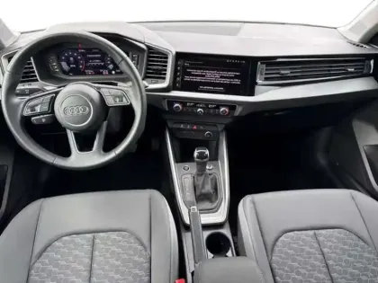 Photo 7 Audi A1 25 TFSI 95 ch S tronic 7 Design