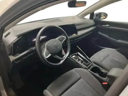 Photo 8 Volkswagen Golf 1.4 Hybrid Rechargeable OPF 204 DSG6 Style