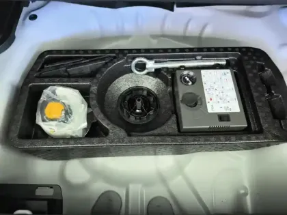 Photo 26 Citroën C3 Aircross  PureTech 110 S&S BVM6 Shine Pack