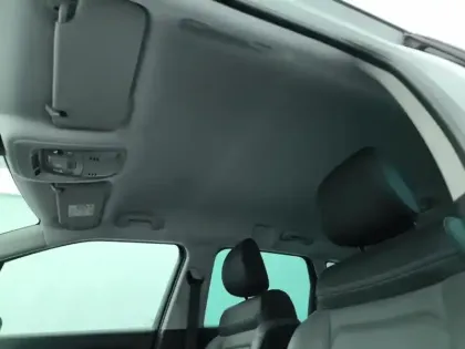 Photo 24 Citroën C3 Aircross  PureTech 110 S&S BVM6 Shine Pack