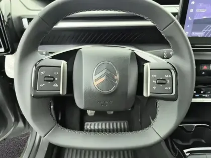 Photo 18 Citroën C3  Turbo 100 ch Manuelle Max