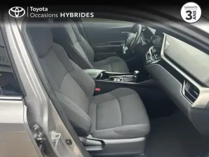 Photo 5 Toyota C-HR  122h Edition 2WD E-CVT RC18
