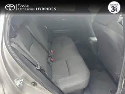 Photo 6 Toyota C-HR  122h Edition 2WD E-CVT RC18